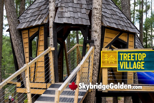 Golden Skybridge Treetop Village