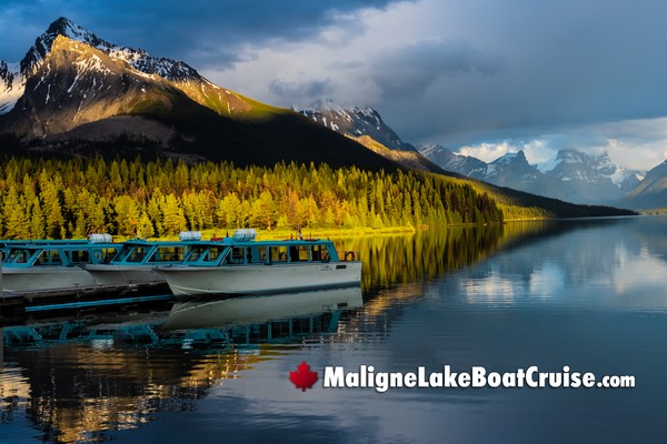 Jasper's Maligne Lake Boat Cruise
