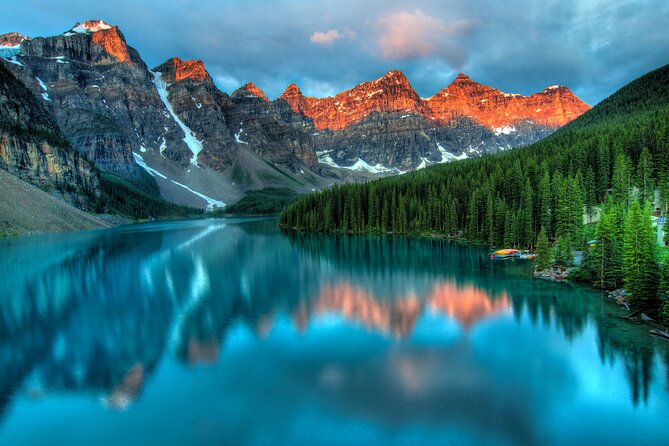 Moraine Lake Shuttles and Tours